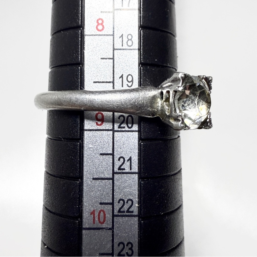 Sterling Silver Ring With Clear Solitaire Gemston… - image 2